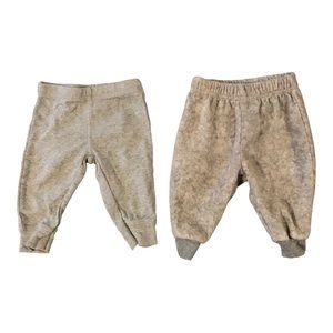 🌟3/$15🌟Tan Beige Baby Joggers Bundle of Two Size Newborn 0-3 M